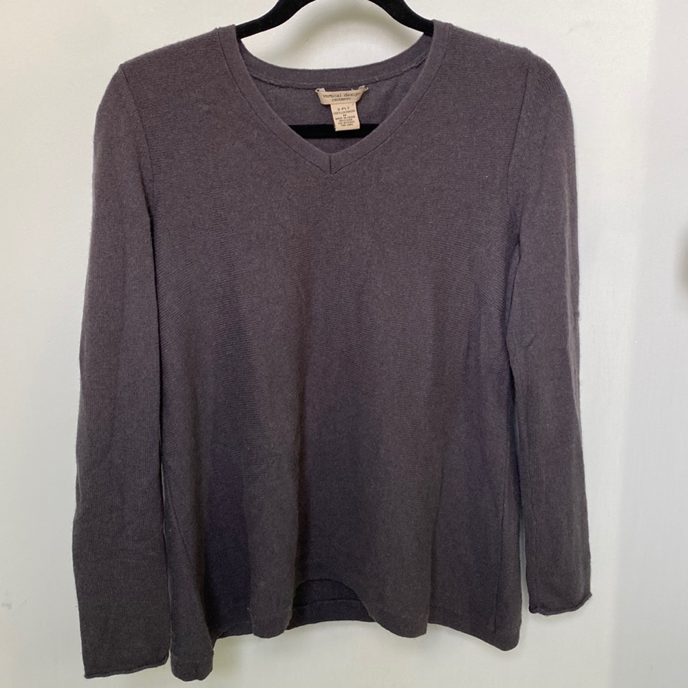 ✨Vertical Design Cashmere V-Neck Sweater Sz M✨